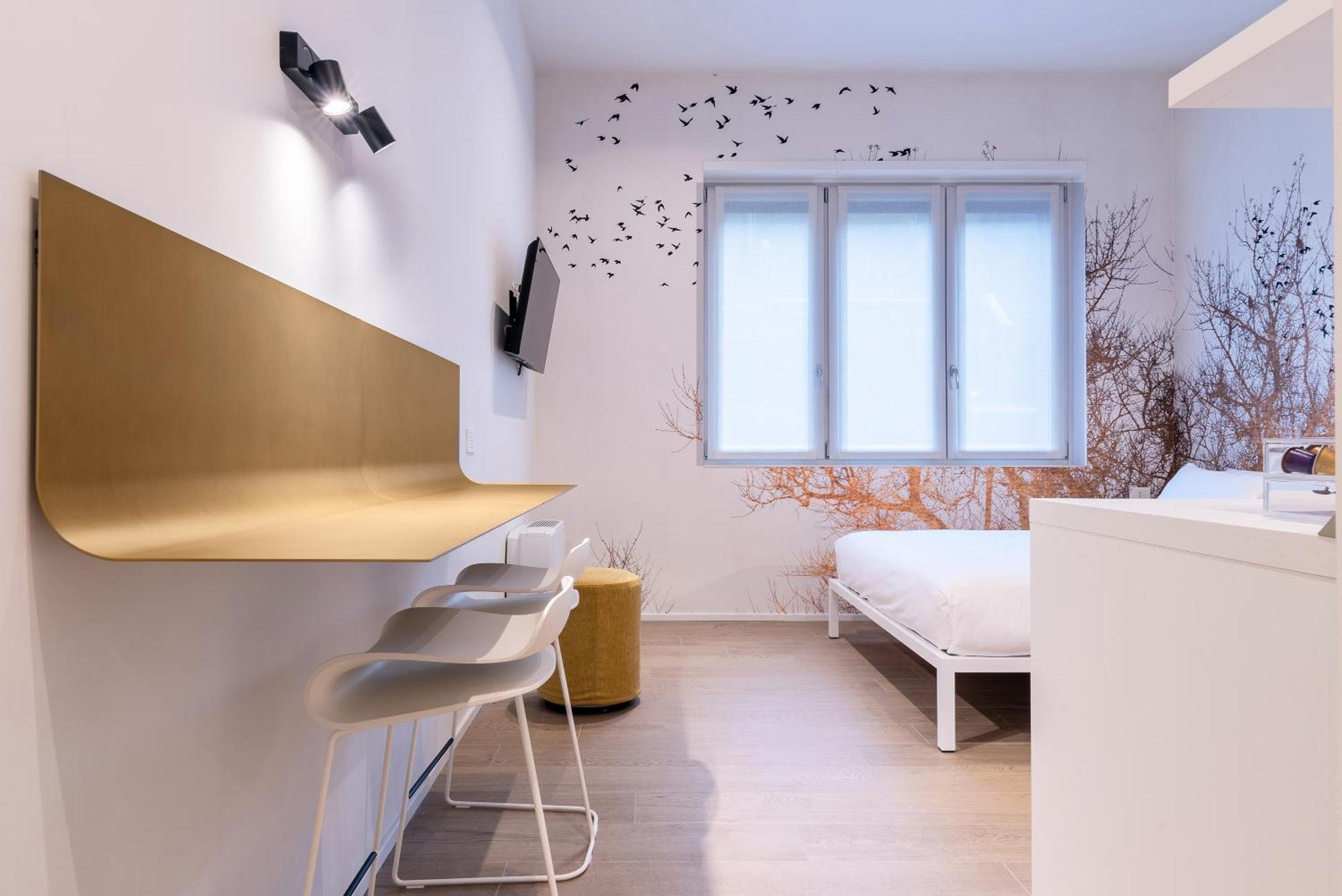 Easyhomes-City Centre Suites Mailand Exterior foto