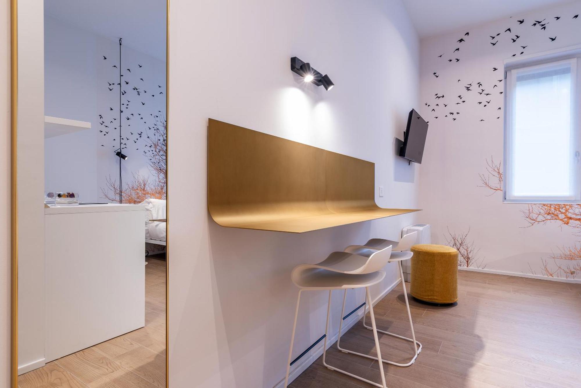 Easyhomes-City Centre Suites Mailand Exterior foto