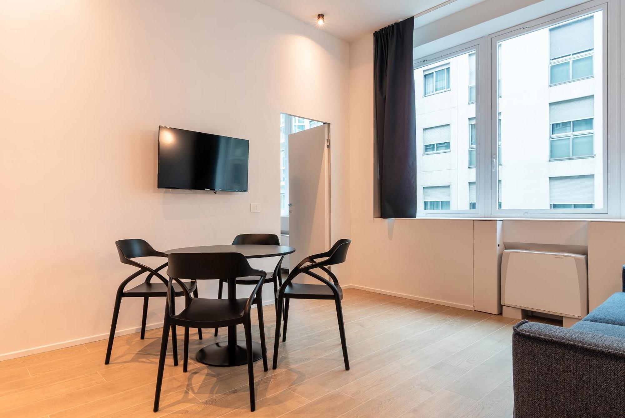 Easyhomes-City Centre Suites Mailand Exterior foto